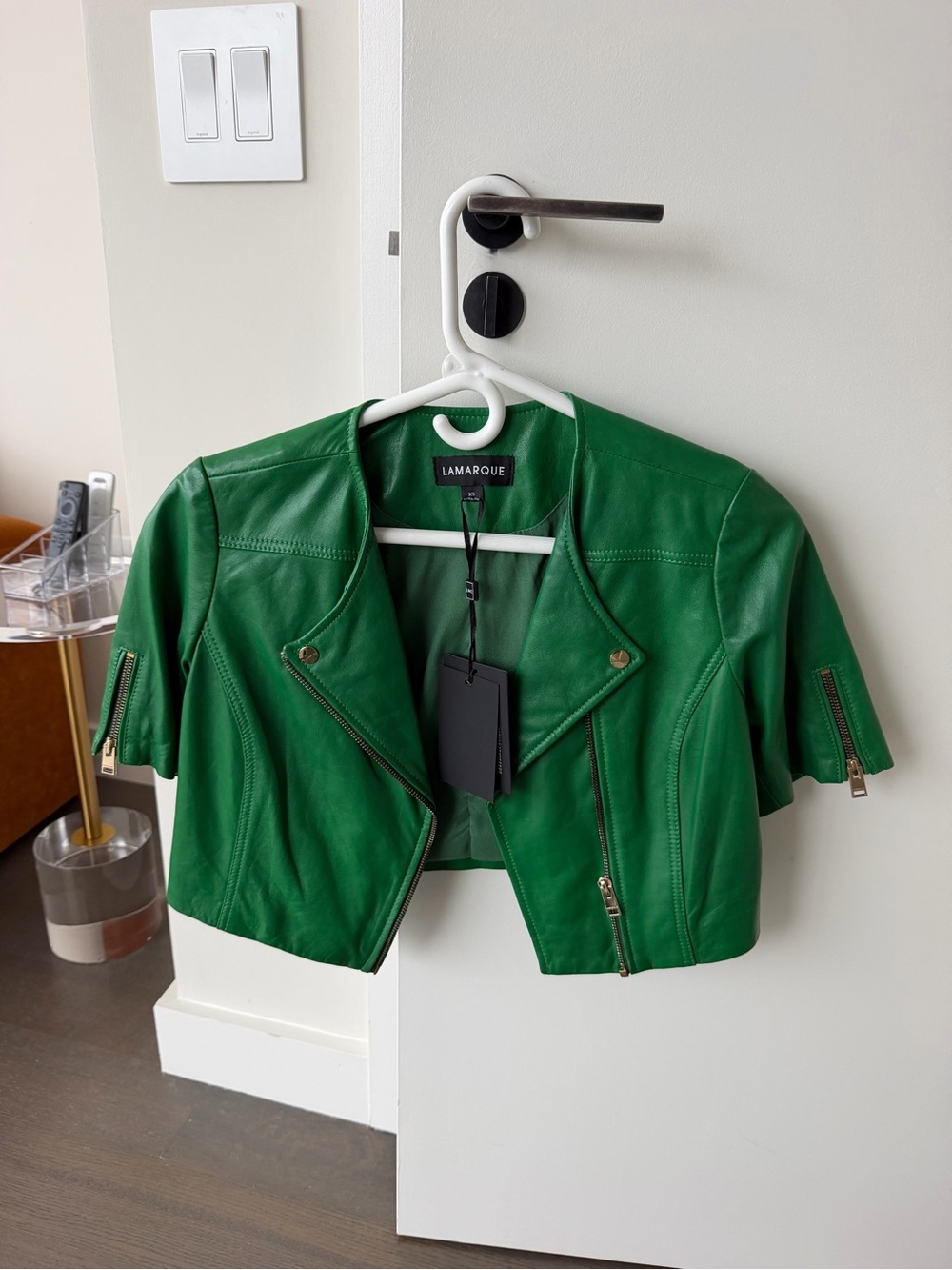 LAMARQUE cropped short sleeve green jacket with tags